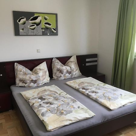 Wohnhaus City Sued Herzogsdorf 外观 照片