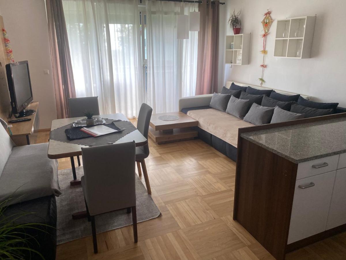 Wohnhaus City Sued Herzogsdorf 外观 照片